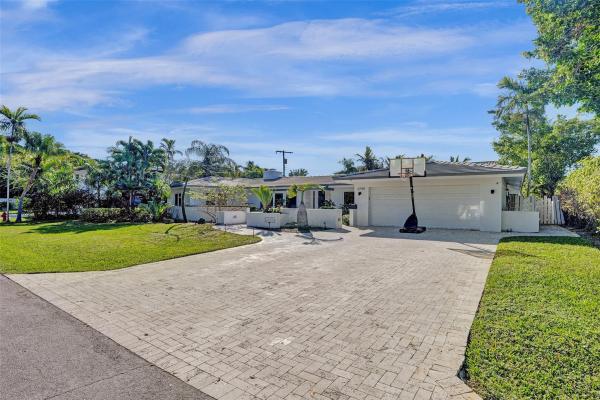 Coral Ridge Galt, 2740 NE 29th St, Fort Lauderdale, Florida 33306, image 1