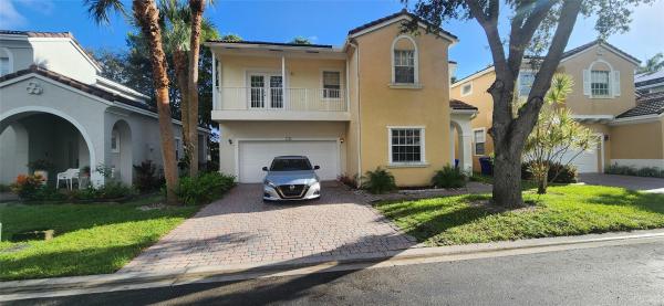 7478 NW 17th Dr, Pembroke Pines, Florida 33024, image 1