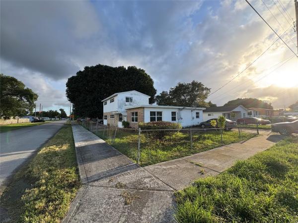 5840 NW 31st Ave, Unincorporated Dade County, Florida 33142, image 1