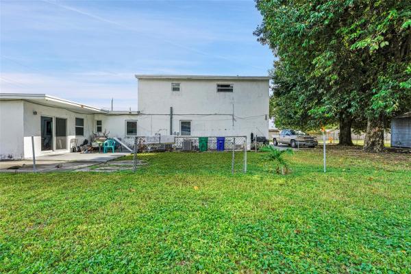 Hialeah Heights, 5840 NW 31st Ave, Brownsville, Florida 33142, image 1