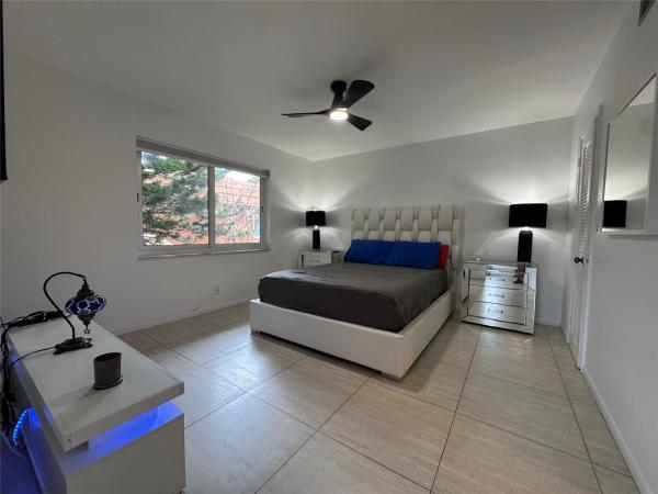 Manor Grove Village, 136 NE 19th Ct F216 #216F, Wilton Manors, Florida 33305, image 1