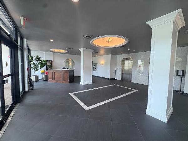 Lincoln Tower, 2400 Presidential Way 505, West Palm Beach, Florida 33401, image 1