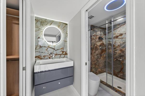 Lincoln Tower, 2400 Presidential Way 505, West Palm Beach, Florida 33401, image 1