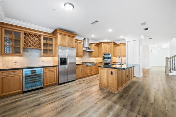 The Island Enclave, 218 NE 15th Ave, Fort Lauderdale, Florida 33301, image 1