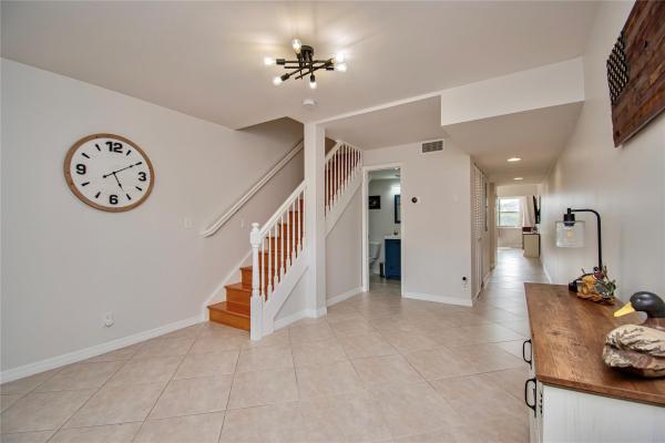 Village Green Of Boca Raton, 9500 SW 3rd St 248, Boca Raton, Florida 33428, image 1