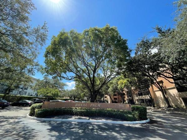 Royal Palm At Plantation, 6800 Cypress Rd #310, Plantation, Florida 33317, image 1
