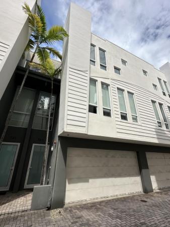 New Harbor Lofts, 723 SE 16th Ct, Fort Lauderdale, Florida 33316, image 1
