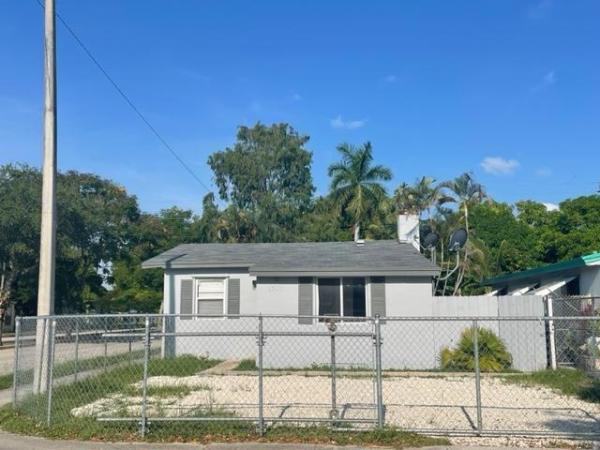 South Middle River, 1301 NW 3rd Ave, Fort Lauderdale, Florida 33311, image 1