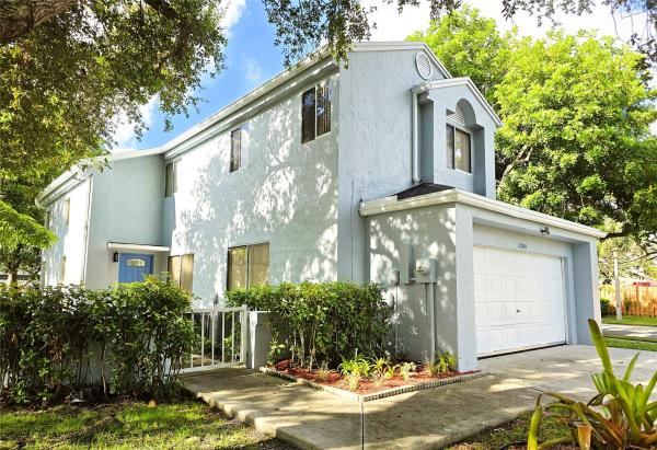 Lakeview Homes At Centura Parc, 3380 NW 22nd Ct, Coconut Creek, Florida 33066, image 1