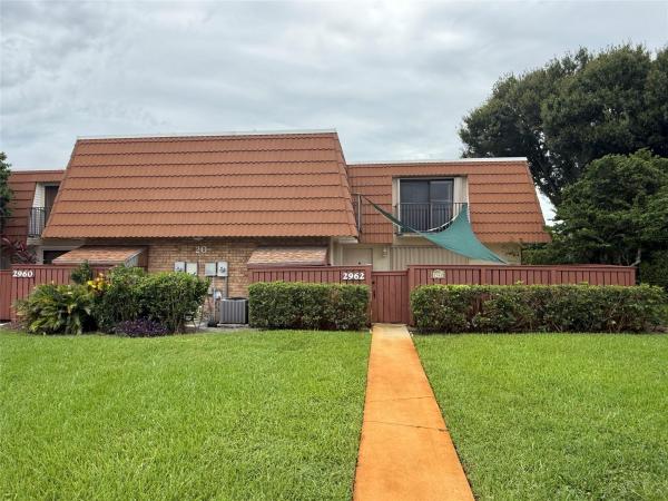 Waterford Courtyards At Crystal Lakes North, 2962 SW 12 St, Deerfield Beach, Florida 33442, image 1