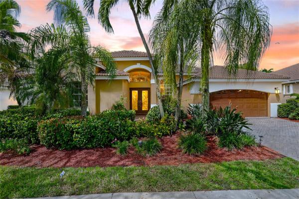 Oakbrook, 2807 Oakbrook Ln, Weston, Florida 33332, image 1