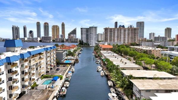 Bayview Point, 3770 NE 171 St #505, North Miami Beach, Florida 33160, image 1