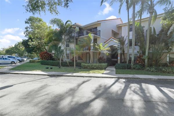 Grand Marquis, 10131 W Sunrise Blvd #306, Plantation, Florida 33322, image 1