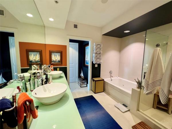 Strada 315, 315 NE 3rd Ave #2107, Fort Lauderdale, Florida 33301, image 1