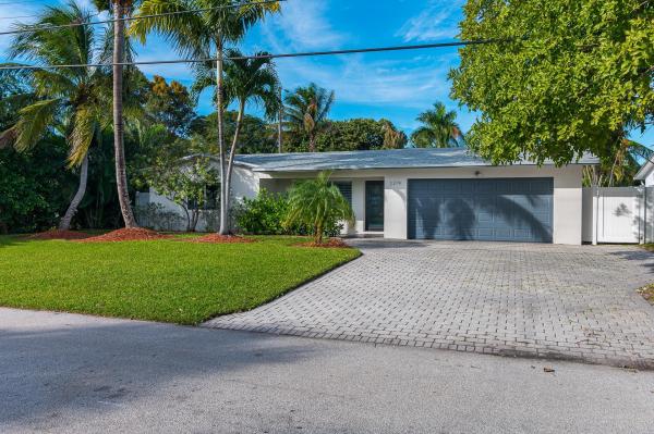 Pompano Isles, 2219 SE 15th St, Pompano Beach, Florida 33062, image 1