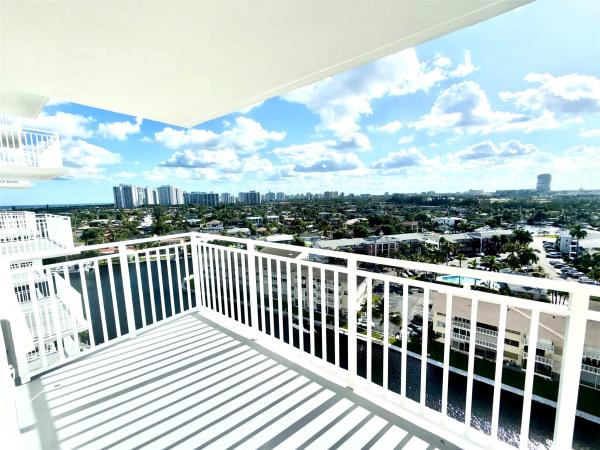 Golden Horn, 427 Golden Isles Dr #14B, Hallandale Beach, Florida 33009, image 1