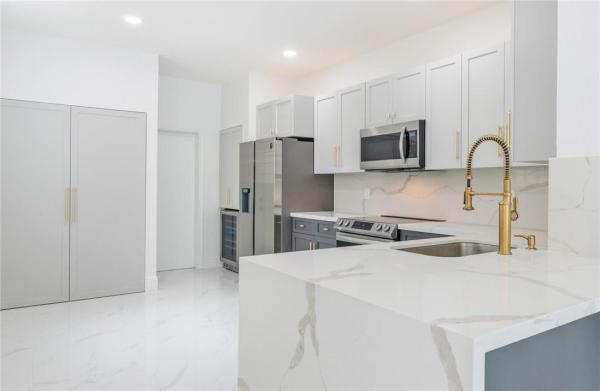 San Mateo, 2134 Pasa Verde Ln, Weston, Florida 33327, image 1