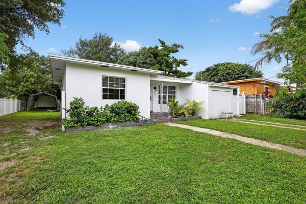 Edison Heights, 40 NW 68th St, Miami, Florida 33150, image 1