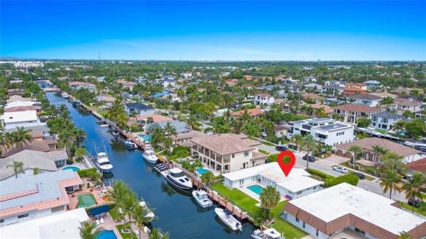 Coral Key Villas, 2670 NE 47th St, Lighthouse Point, Florida 33064, image 1