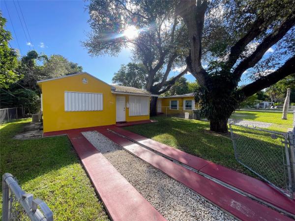 Biscayne Highlands, 14215 NE 9th Ave, North Miami, Florida 33161, image 1