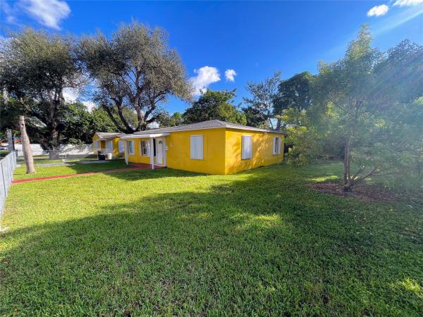 Biscayne Highlands, 14215 NE 9th Ave, North Miami, Florida 33161, image 2