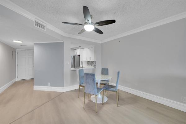 Lake Emerald, 116 Lake Emerald Dr #401, Oakland Park, Florida 33309, image 2