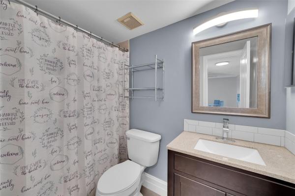 Lake Emerald, 116 Lake Emerald Dr #401, Oakland Park, Florida 33309, image 1