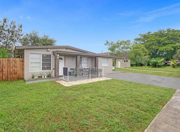 740 SW 10th St, Pompano Beach, Florida 33060, image 1