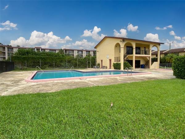 2768 NW 47th Ln #2803, Lauderdale Lakes, Florida 33313, image 1