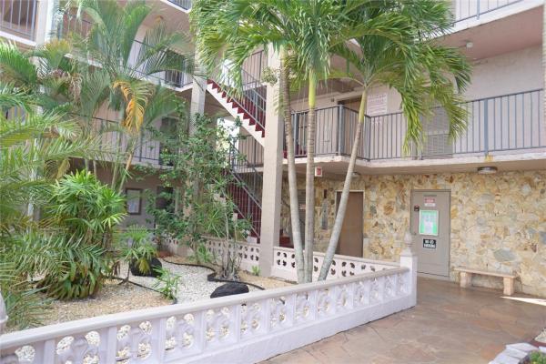 Somerset, 2821 Somerset Dr #203, Lauderdale Lakes, Florida 33311, image 1