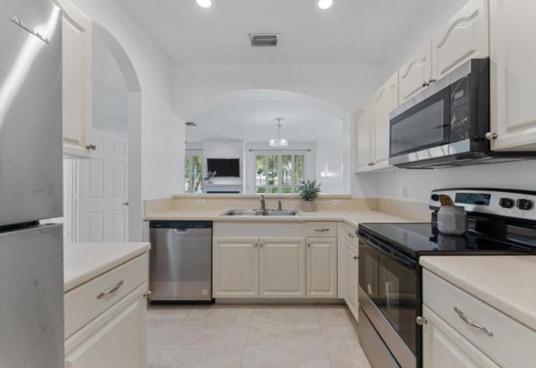 Lantern Key, 4945 Fulton St, Lake Worth, Florida 33463, image 1