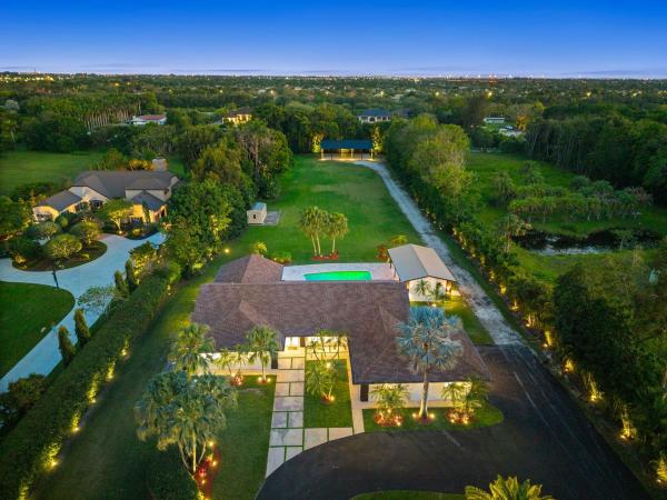 Sunshine Ranches, 13900 Mustang Trl, Southwest Ranches, Florida 33330, image 1