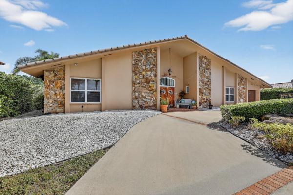 Jacaranda Country Club West, 9541 Sea Turtle Dr, Plantation, Florida 33324, image 1