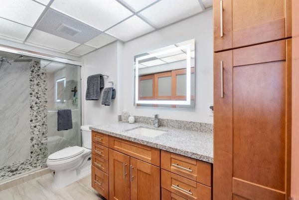 Embassy Tower, 2715 N Ocean Blvd #4E, Fort Lauderdale, Florida 33308, image 2