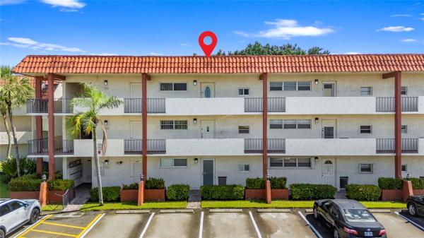 Hollybrook Golf & Tennis Club, 8990 S Hollybrook Blvd #305, Pembroke Pines, Florida 33025, image 1