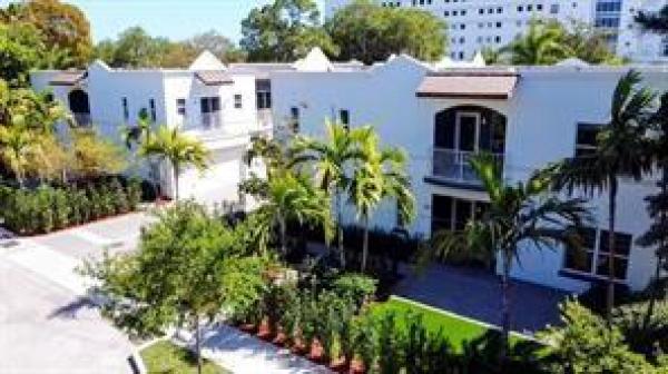 424 SE 16th St, Fort Lauderdale, Florida 33316, image 1