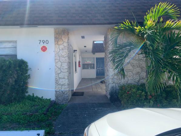 Old Dixie Manor, 790 NE 46th Ct #2, Oakland Park, Florida 33334, image 1