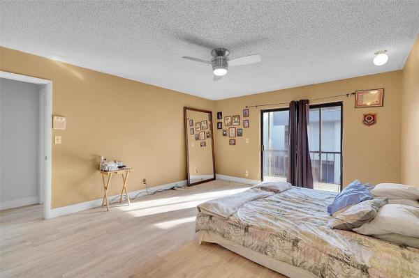 University Village East, 2774 S University Dr #10A, Davie, Florida 33328, image 2