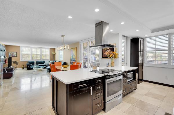 Stratford Towers, 1401 S Ocean Dr #204, Hollywood, Florida 33019, image 1