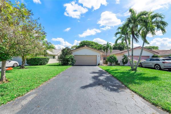 Springs Park, 3013 NW 103rd Ln, Coral Springs, Florida 33065, image 1
