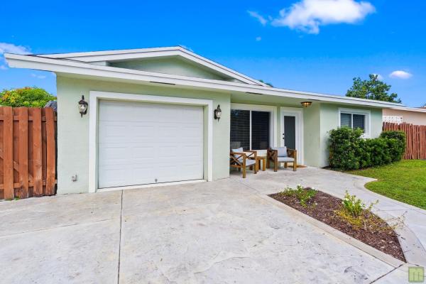 Palm-Aire Village, 3161 NW 65th Dr, Fort Lauderdale, Florida 33309, image 1