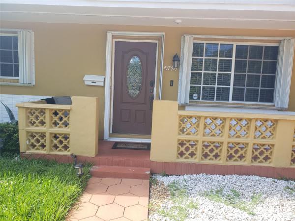 19720 NE 10th Ct, Miami, Florida 33179, image 1