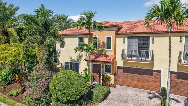 Lake Ridge, 1747 NE 12th St #1747, Fort Lauderdale, Florida 33304, image 1