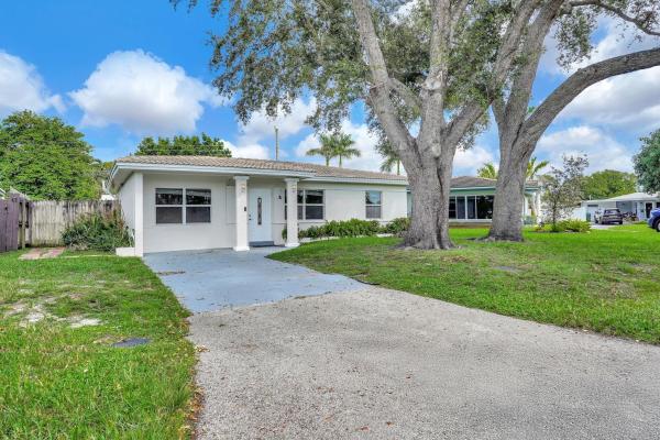 North Andrews Gardens, 261 NE 45th St, Oakland Park, Florida 33334, image 1