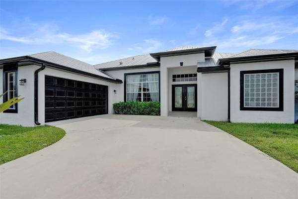 Gatlin Pines, 1206 SW Malaga Ave, Port St. Lucie, Florida 34953, image 1