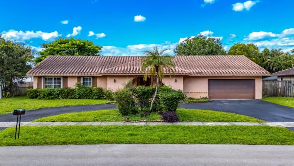 New Orleans Villas, 1901 SW 75th Ave, Plantation, Florida 33317, image 1