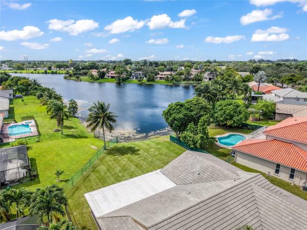 Hawkes Bluff, 15600 Huntridge Rd, Davie, Florida 33331, image 1