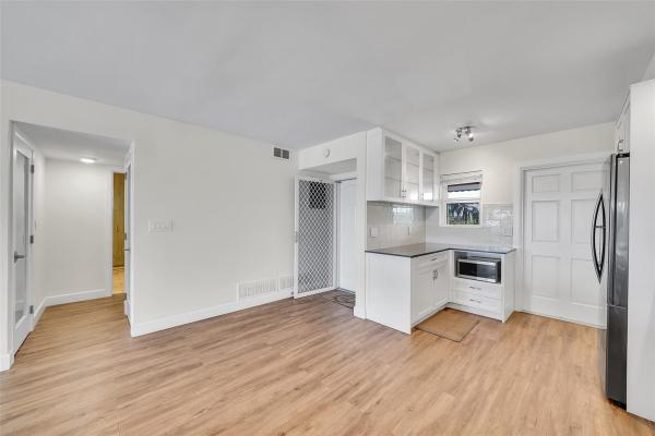 Heritage Landings, 3121 NE 51st St #406E, Fort Lauderdale, Florida 33308, image 3