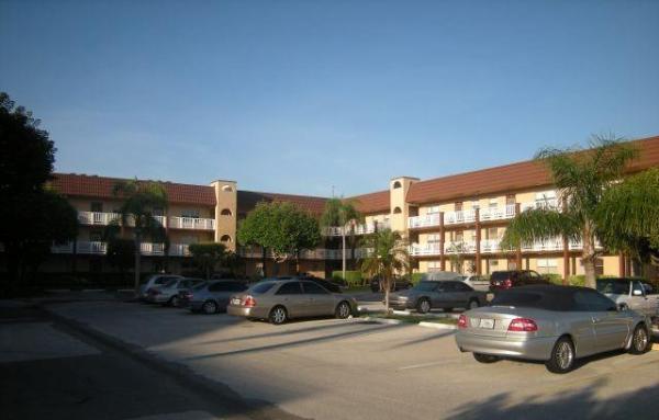 Sunrise Lakes 3, 9261 Sunrise Lakes Blvd #112, Sunrise, Florida 33322, image 1