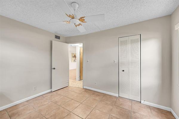 Sunrise Lakes 3, 9261 Sunrise Lakes Blvd #112, Sunrise, Florida 33322, image 2